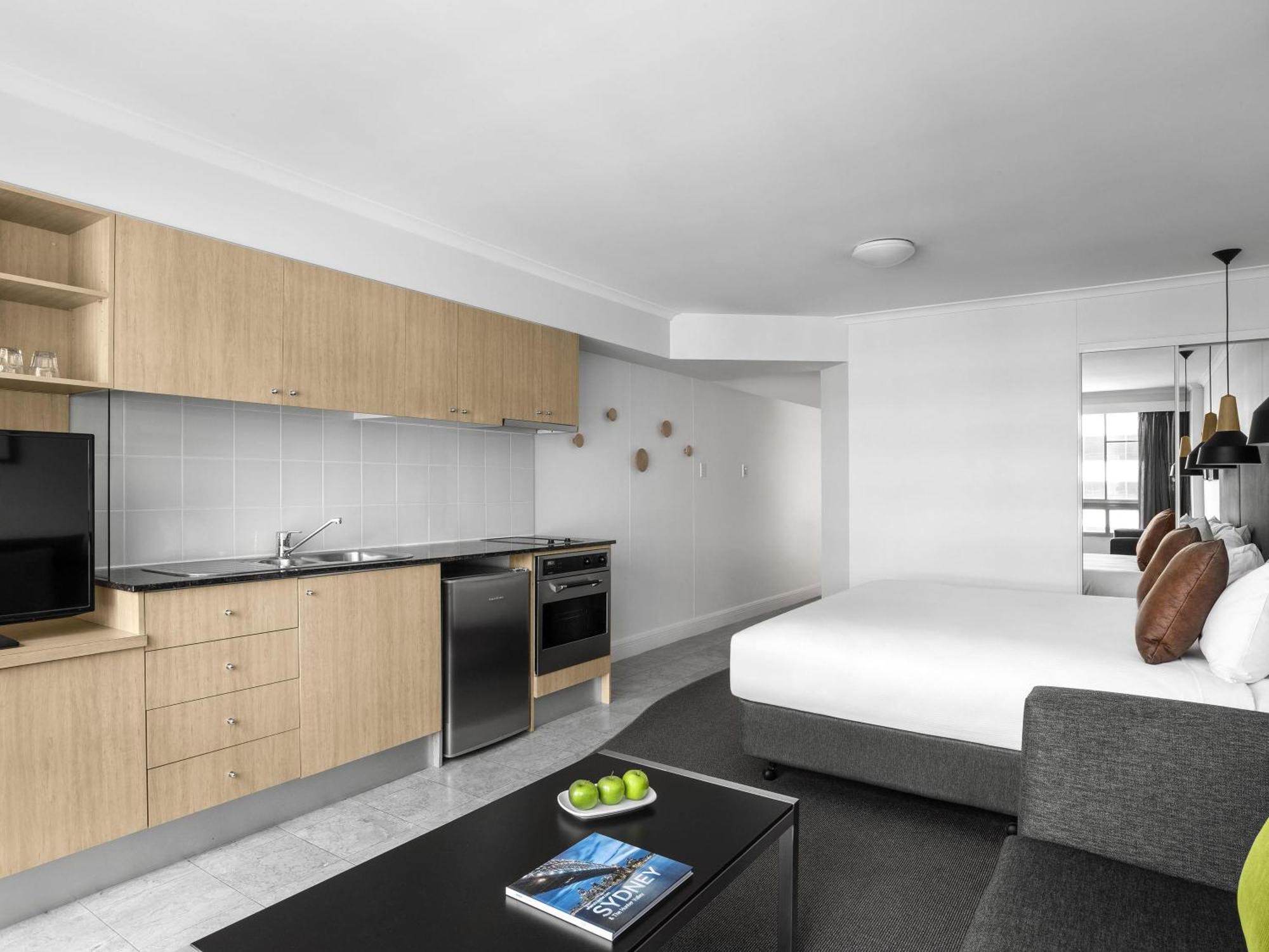 Aparthotel Mantra On Kent 4*